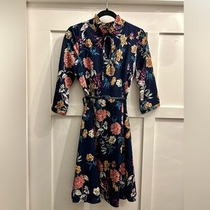 🌶️ LIZA LUXE Fit & Flare Elbow Sleeve Floral Dress. With belt